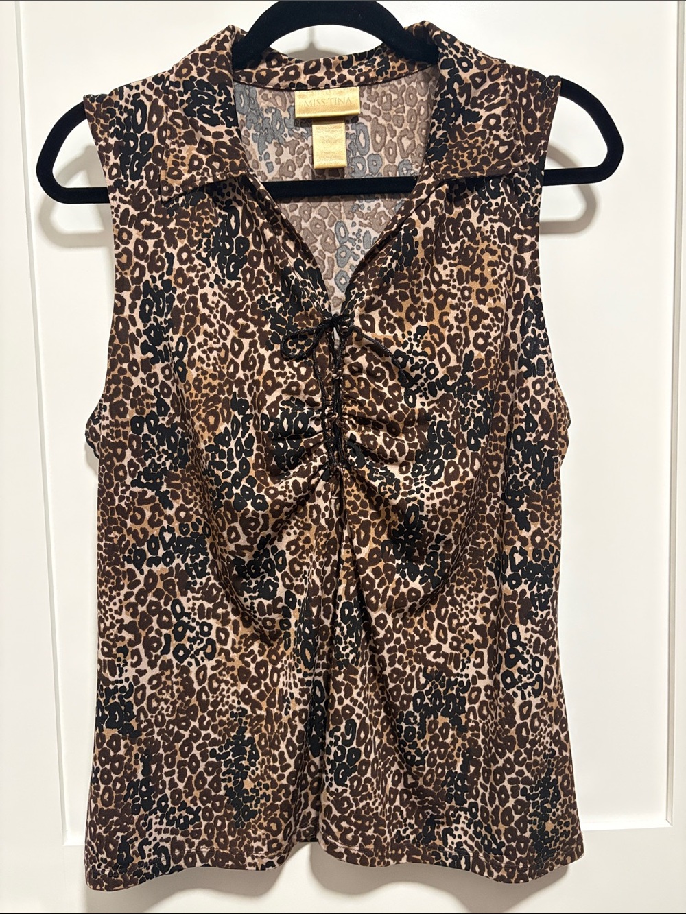 Miss Tina Brown Leopard Print Ruched Tie-Front Sleeveless collared top.